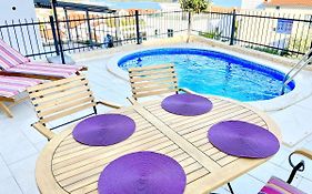 Luxury Apartment Ansi